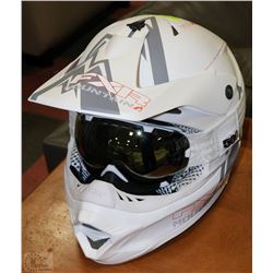 FXR SIZE M SNOWMOBILE HELMET WITH GOGGLES