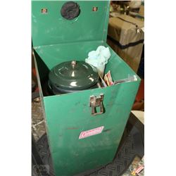 COLEMAN LANTERN IN A METAL CASE WITH ACCESSORIES