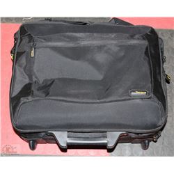 TARGUS SUIT CASE STYLE LAPTOP WHEELED BAG