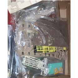 SET OF 4 MODEL TRAIN BUILDINGS - HIGH RISE,