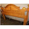Image 1 : ESTATE QUEEN SIZE HEADBOARD WITH RAILS