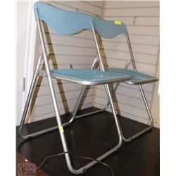 PAIR OF FOLDING CHAIRS