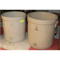 MEDALTA 4 AND 5 IMPERIAL GALLON CROCKS