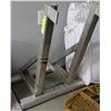 Image 1 : 2 ALUMINUM LADDER JACKS