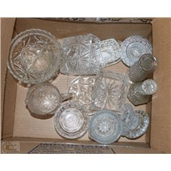 ESTATE BOX OF CRYSTAL AND CUT GLASS