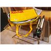 Image 1 : Kodak Cooler W/ Mini Tripod