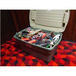 Large Container Full Of Toys, Knex, Blocks, Legos, Etc.
