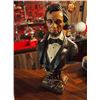 Image 1 : Abraham Lincoln Bust Statue