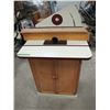 Image 1 : Shop Built Router Table with Makita Router