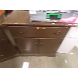 RETRO CABINET - 2 DOOR - 1 DRAWER