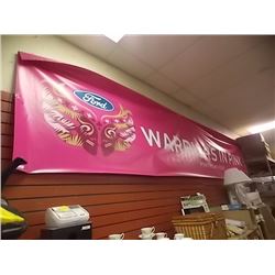 EXTRA LARGE BANNER - WARRIORS IN PINK