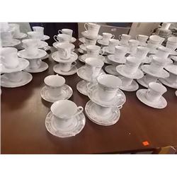 CATERING - TEA CUPS AND SAUCERS - 46PC