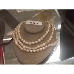 NECKLACE - TRIPLE STRAND PEARLS