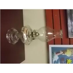 VINTAGE OIL LAMP