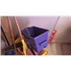 Image 5 : 1 MOP BUCKET, 1 MOP, 1 PUSH BROOM, 2 BROOMS, DUST PAN, WATERING CAN, AND MISC BLUE BUCKET