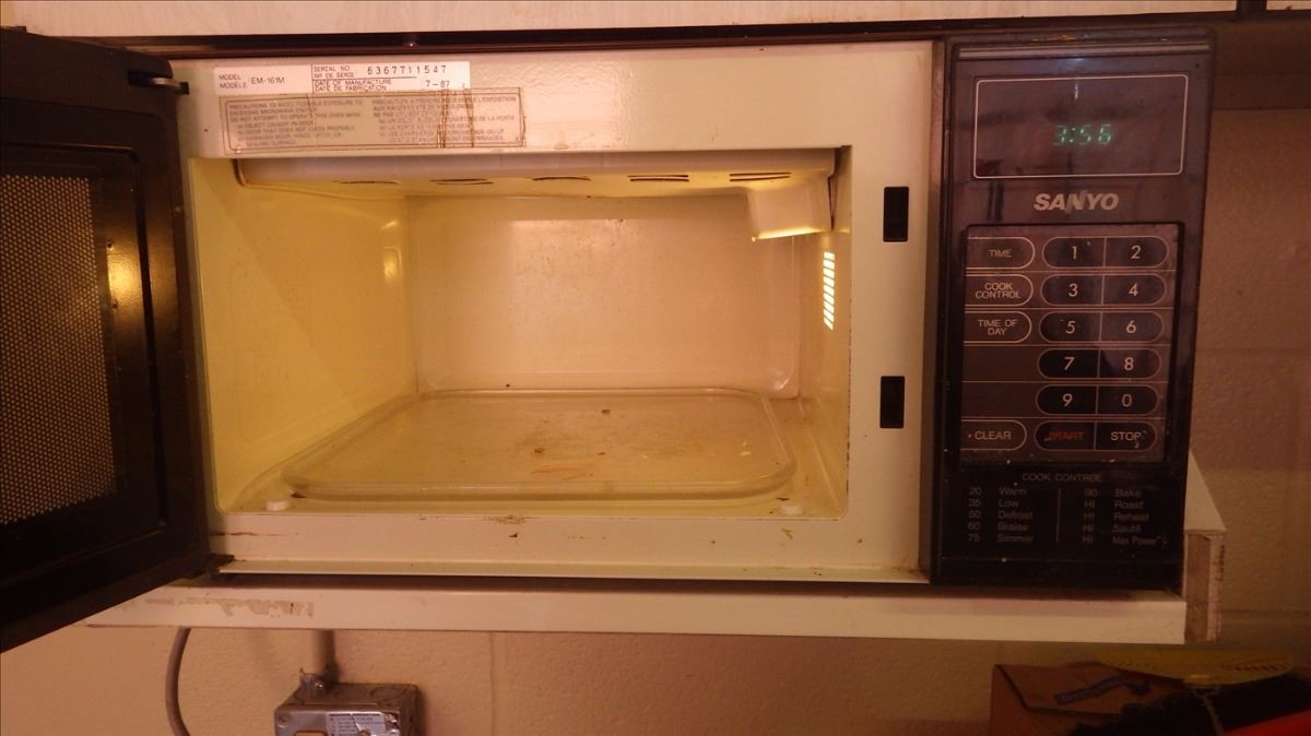 SANYO MICROWAVE
