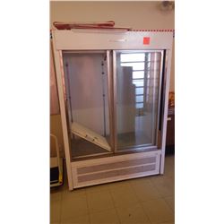 HUSSSMAN UPRIGHT COOLER WITH SLIDING DOORS