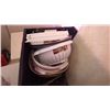 Image 2 : COLLAPSABLE BOX OF BOWLS, STRAINERS, AND CUTTING BOARD.
