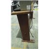 Image 2 : HARDWOOD CURVED HIGH TOP TABLE
