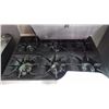 Image 2 : AMERICAN GAS RANGE 6 BURNER AND GAS OVEN WITH STAINLESS STEEL UPPER SHELF ON WHEELS