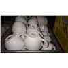 Image 3 : 3 TRAYS VARIOUS COFFEE MUGS CREMA WARE