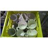Image 5 : 3 TRAYS VARIOUS COFFEE MUGS CREMA WARE