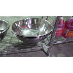 4 LARGE STAINLESS STEEL MIXING BOWLS