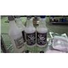 Image 2 : 4 JUGS RELIANCE BLEACH AND SANITIZER