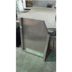 STAINLESS STEEL 7' SINK W/WASH GRATE/FAUCETS/ACCES AND 40" EXTENSION