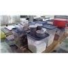 Image 2 : 5 LARGE ASSORTED PLASTIC STORAGE TUBS