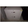 Image 1 : 2 DRAWER BEIGE LATERAL FILE CABINET