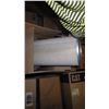Image 2 : PALLET OF CATERPILLAR AND BALDWIN AIR FILTERS AND VBELTS
