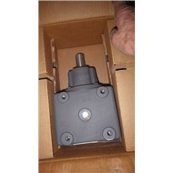 RIGHT ANGLE GEAR BOXES 1" SHAFT