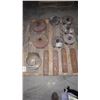Image 1 : PALLET OF MISC. INPLLEARS/TUBES AND BUSHING