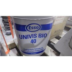 20 LITRE PAIL ESSO UNIVIS BIO 40 HYDRAULIC OIL
