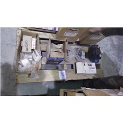 PALLET VICKERS AND SCHRADER CONTROLS GRUNDFOS CIRCULATION PUMP AND MISC. HYD CONTROLS