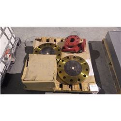 PALLET OF 2 HEAVY FLANGES AND ARMSTRONG PUMP HOUSING