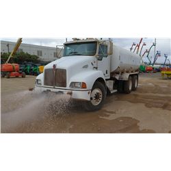 2006 Kenworth T300 WATER TRUCK – 4000 Capacity Water Tank w/Caterpillar C7 Diesel Transmission