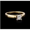 Image 1 : 14KT Yellow Gold and Platinum 0.57 ctw Diamond Solitaire Ring