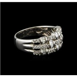 0.54 ctw Diamond Ring - 18KT White Gold