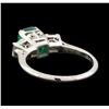 Image 3 : 1.04 ctw Emerald and Diamond Ring - Platinum
