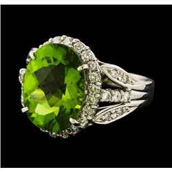 6.64 ctw Peridot and Diamond Ring - Platinum