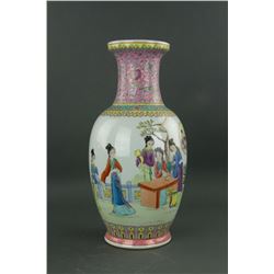 Chinese Famille Rose Porcelain Vase Qianlong Mark