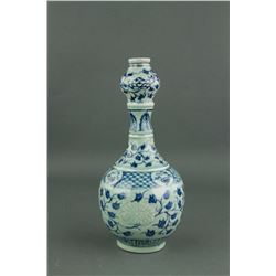 Blue & White Garlic Mouth Porcelain Vase Yuan/Ming