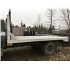 Image 2 : 1974 DODGE 500 FLAT DECK TRUCK, WITH DUAL AXLE, 4 SPEED MANUAL TRANSMISSION, 74,158 ORIGINAL MILES,