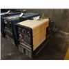 Image 1 : HOBART CHAMPION 8500 WELDER