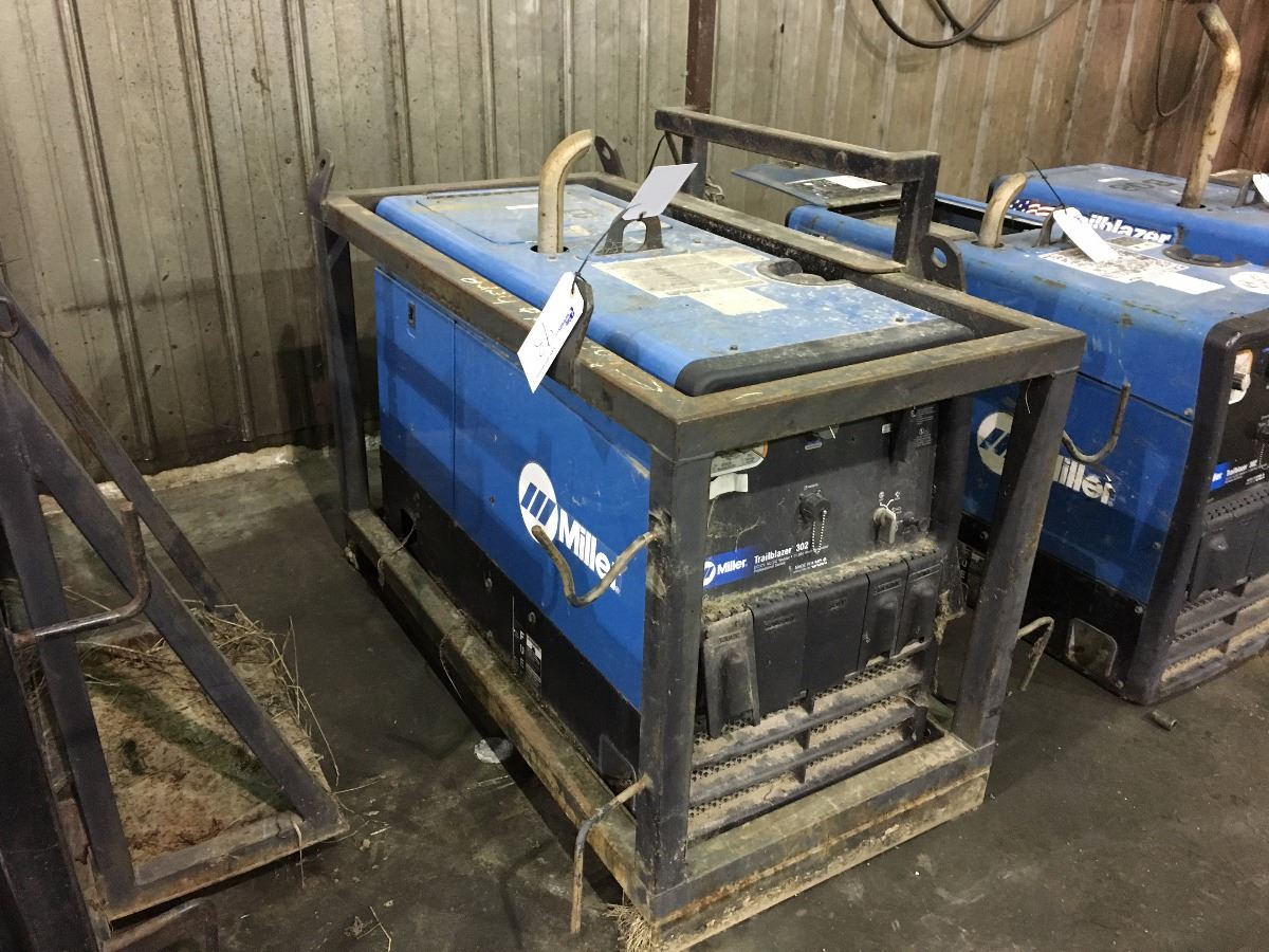 PORTABLE WELDER FRAME WITH BOTTLE RACK