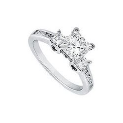 Diamond Engagement Ring : Platinum - 1.00 CT Diamonds