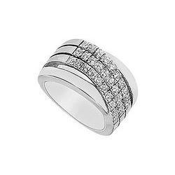 Diamond Ring : 14K White Gold - 0.66 CT Diamonds