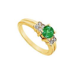 Emerald And Diamond Ring : 14K Yellow Gold - 0.75 CT TGW